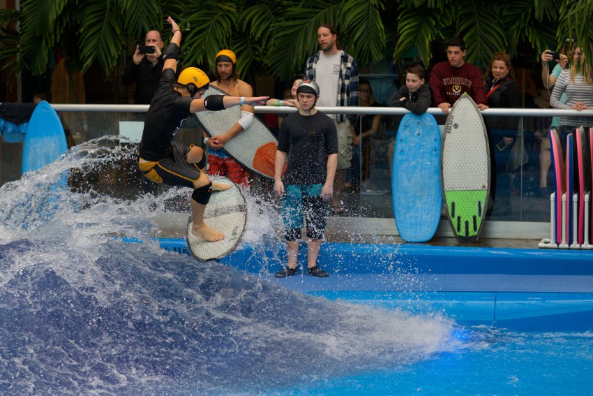 Hunter Sims 3rd Place Indoor Wakesurfing contest at Surf's Up NH | Surf Park Central